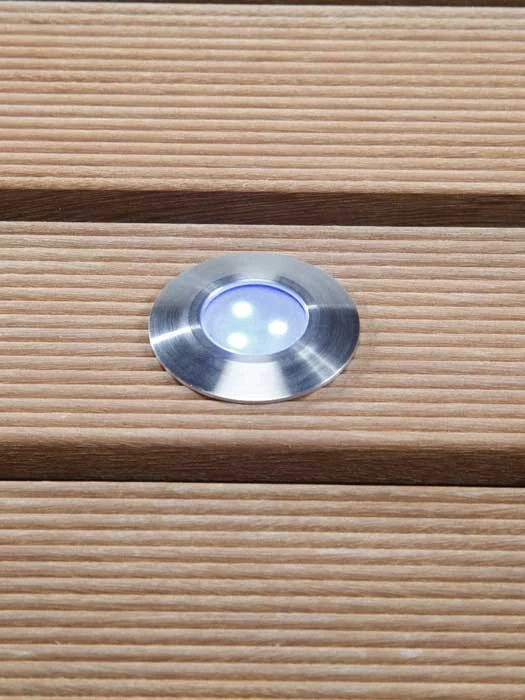 Einbauleuchte 'Alpha blue' von Garden-Lights (Art.Nr. 4059601) Einbauleuchte 'Alpha Blue' Von Garden-Lights (Art.Nr. 4059601) -Gartenausstattergeschäft 4059601 s1 Alpha