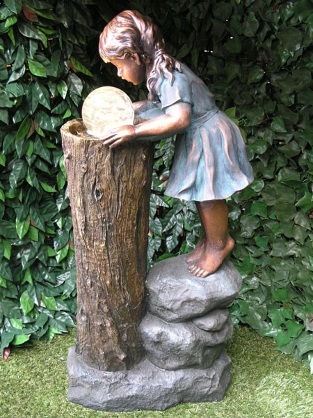 Brunnen 'Zhisheng, die Zauberin' aus Polystone (Art.Nr. gr810) Brunnen 'Zhisheng, Die Zauberin' Aus Polystone (Art.Nr. Gr810) -Gartenausstattergeschäft 810 zhisheng die